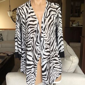 Chico’s Zebra Open Front Cardigan Size 1 Bold Abstract Vicki Cardigan